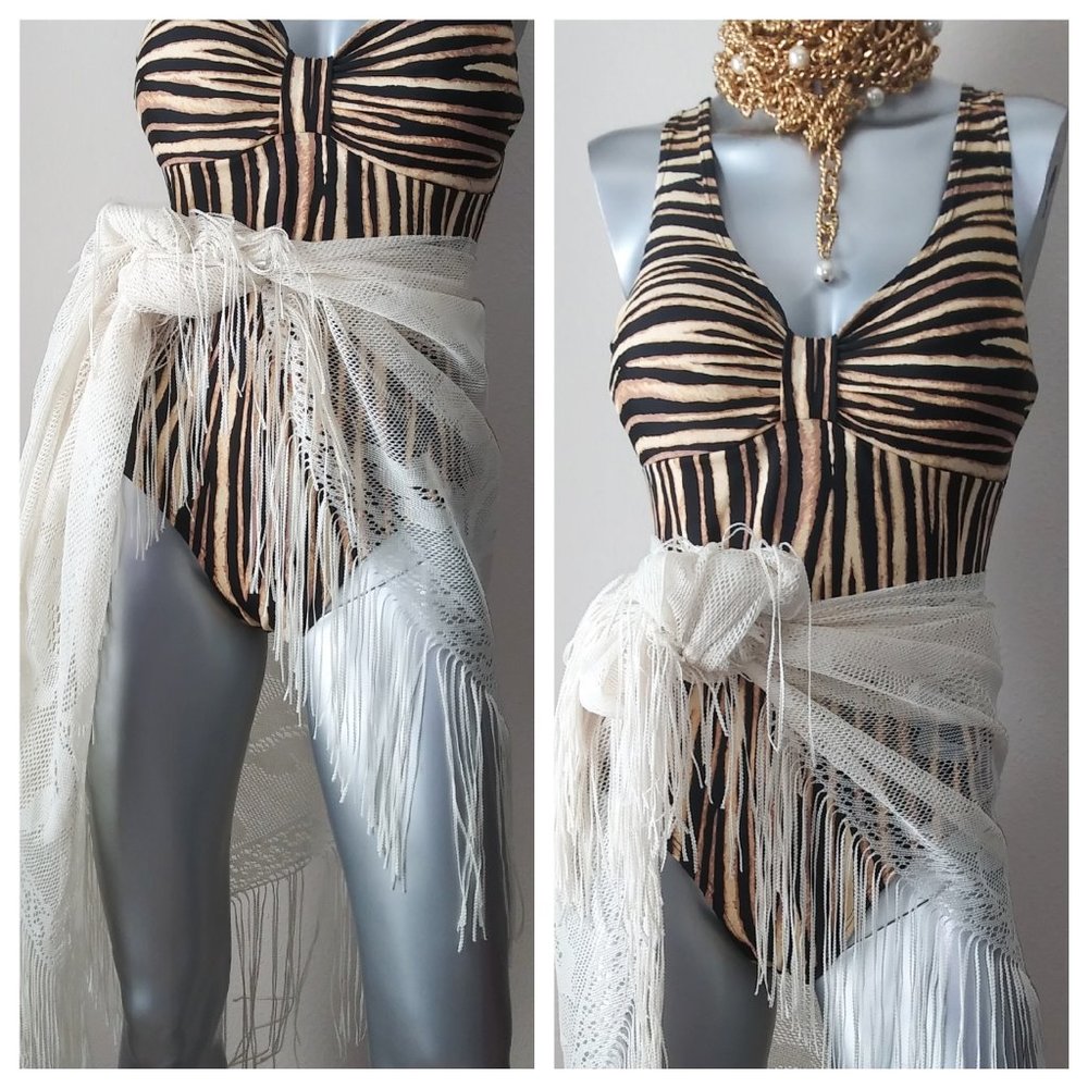 Sun Streak One Piece Leopard Print Bathing Suit